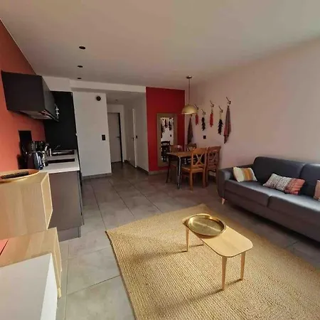 T2, Coeur Village Basque Terrasse Ezpeleta Larressore