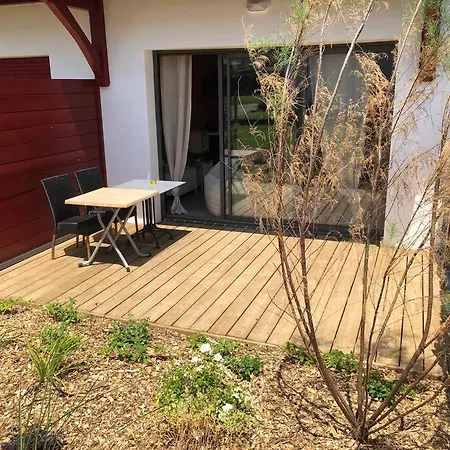 T2, Coeur Village Basque Terrasse Ezpeleta Larressore